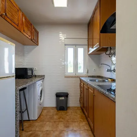 Apartment Olivais 2br - Metro & Airport By Perfect Getaway