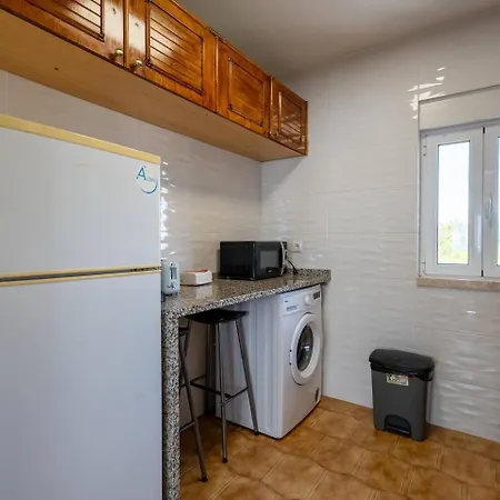 Apartamento Olivais 2br - Metro & Airport By Perfect Getaway